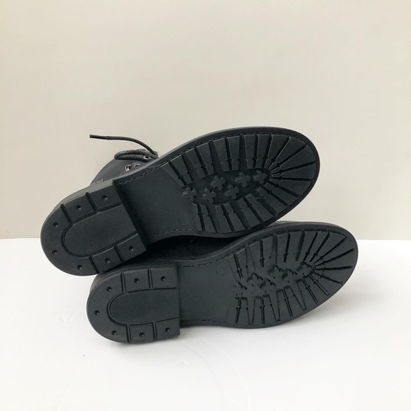 Levis black military style ankle boots - Picture 6 of 7